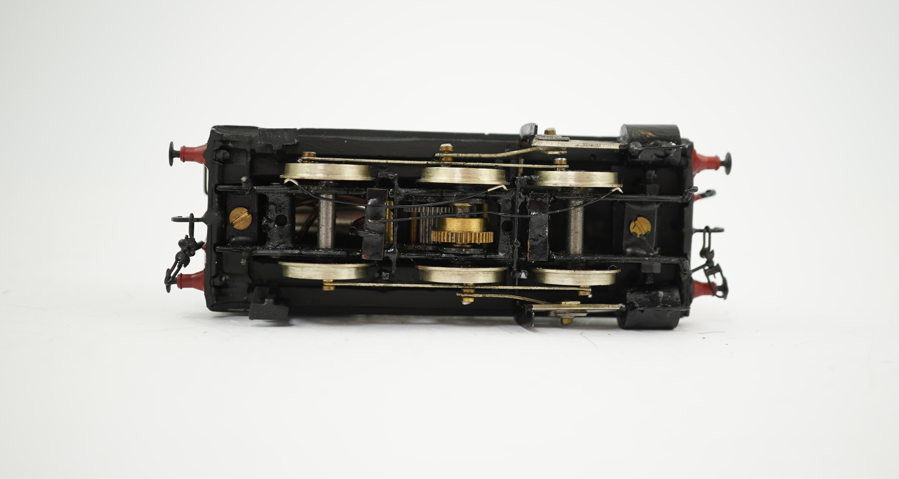 Three 00 gauge brass and white metal kit built GWR saddle tank locomotives; a 1361 class 0-6-0ST, 1362, together with an 850 class 0-6-0ST, 851, and a 727 class 0-6-0ST, 727, constructed, painted and lined to a high stan